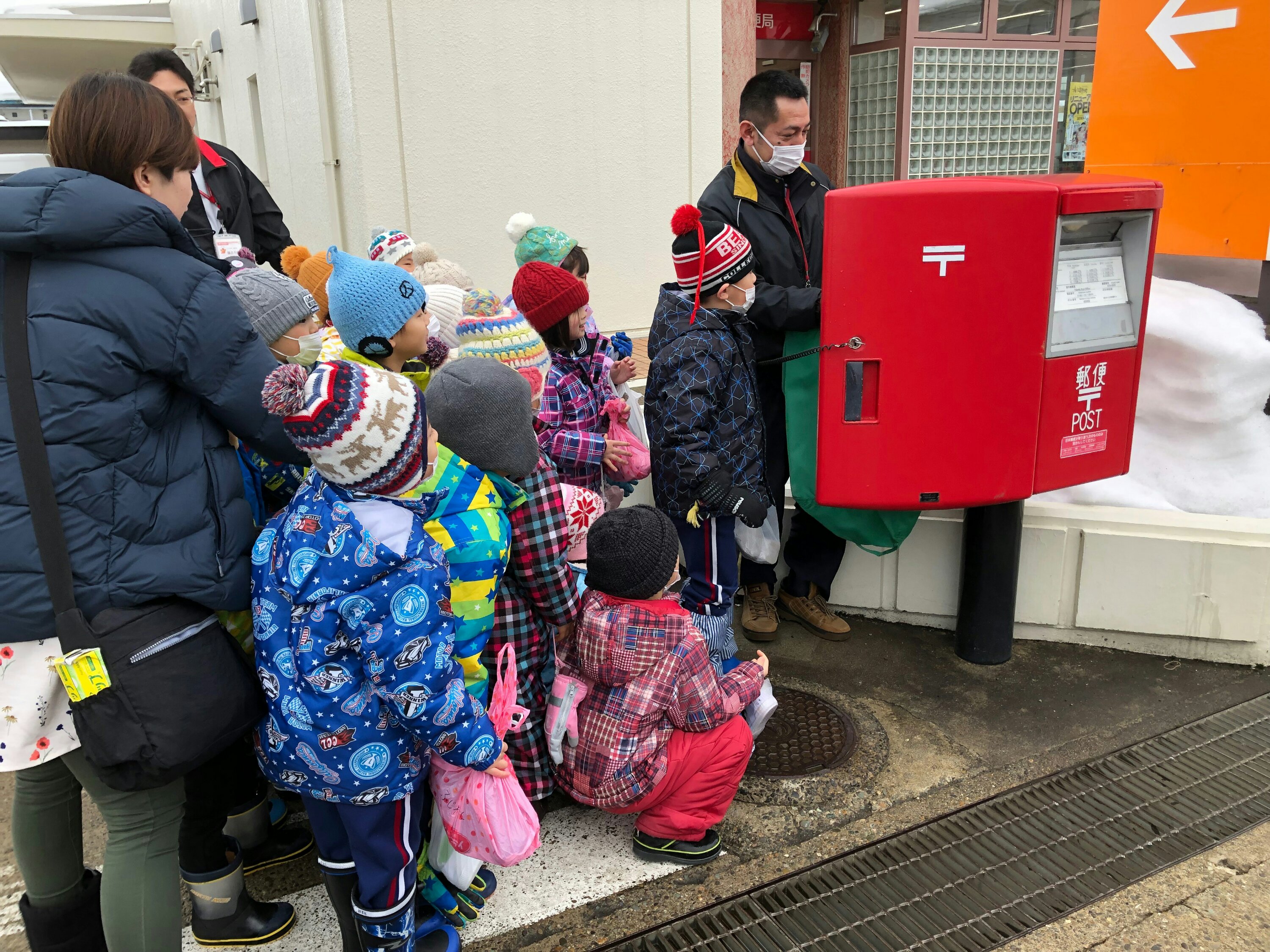 郵便局見学