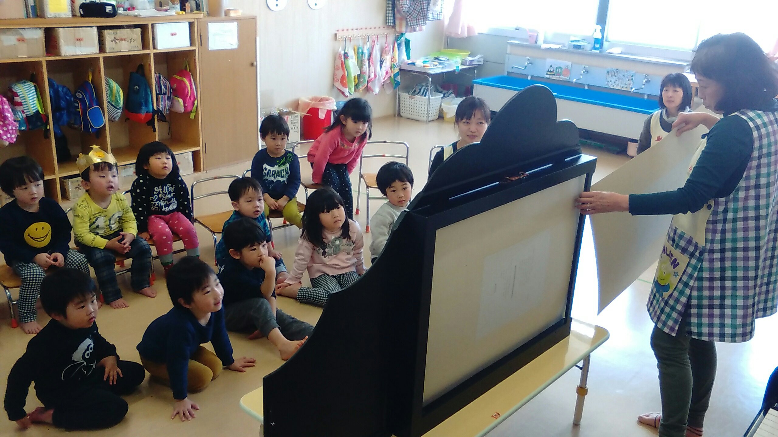 誕生会　未満児クラス