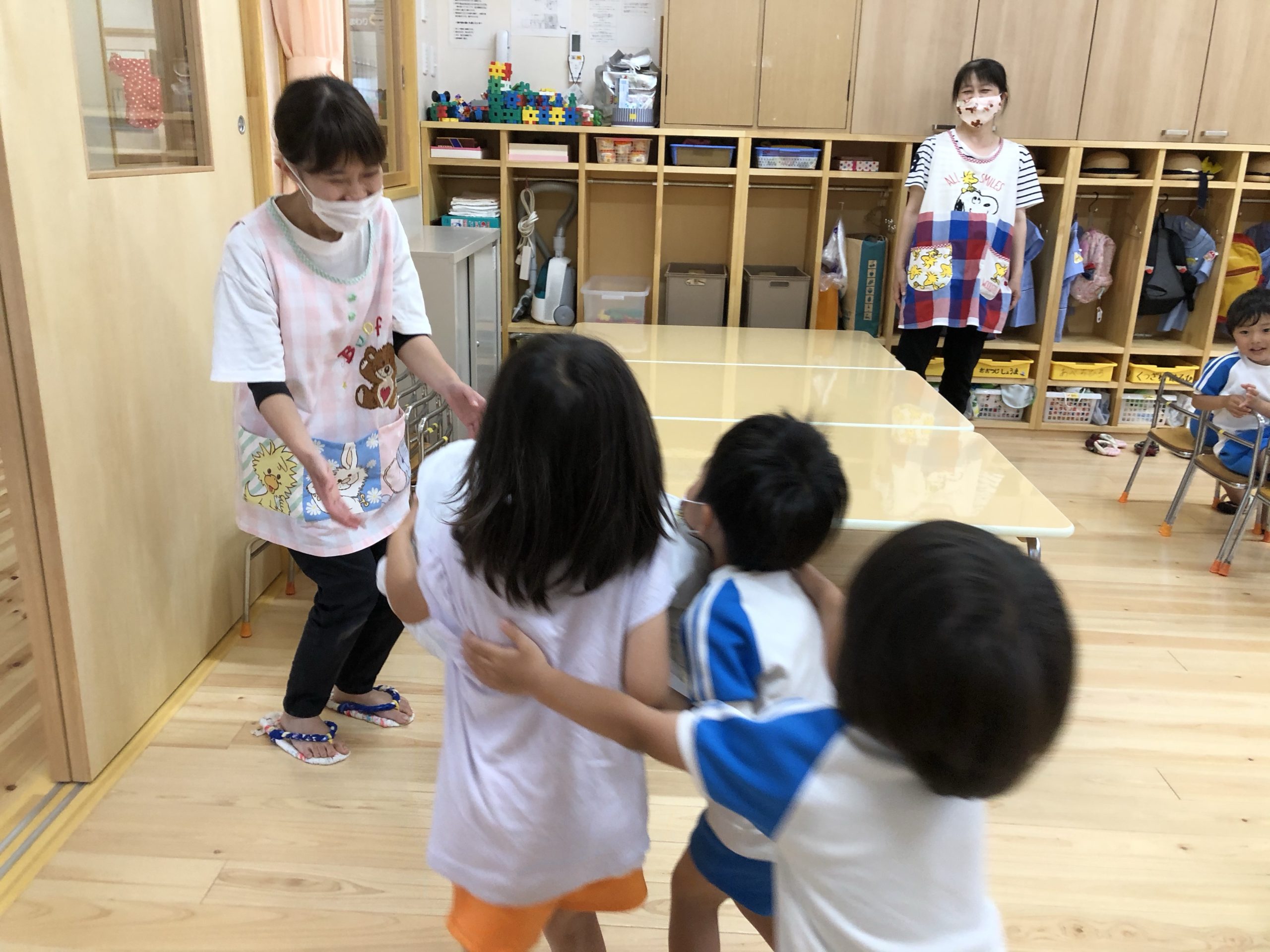 引越し遊びの後は